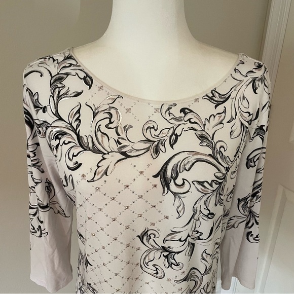 White House Black Market Top Size L - Picture 8 of 9